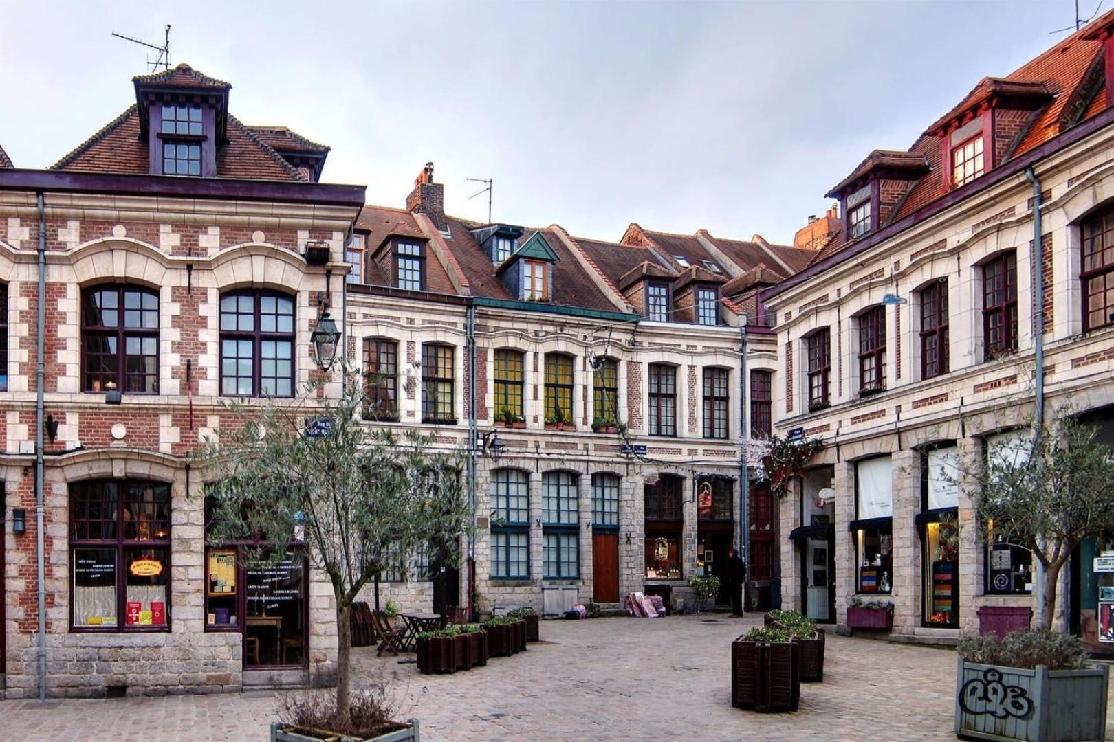 Superbe Appart. 2 Chambres En Plein Centre ! Lille Bagian luar foto